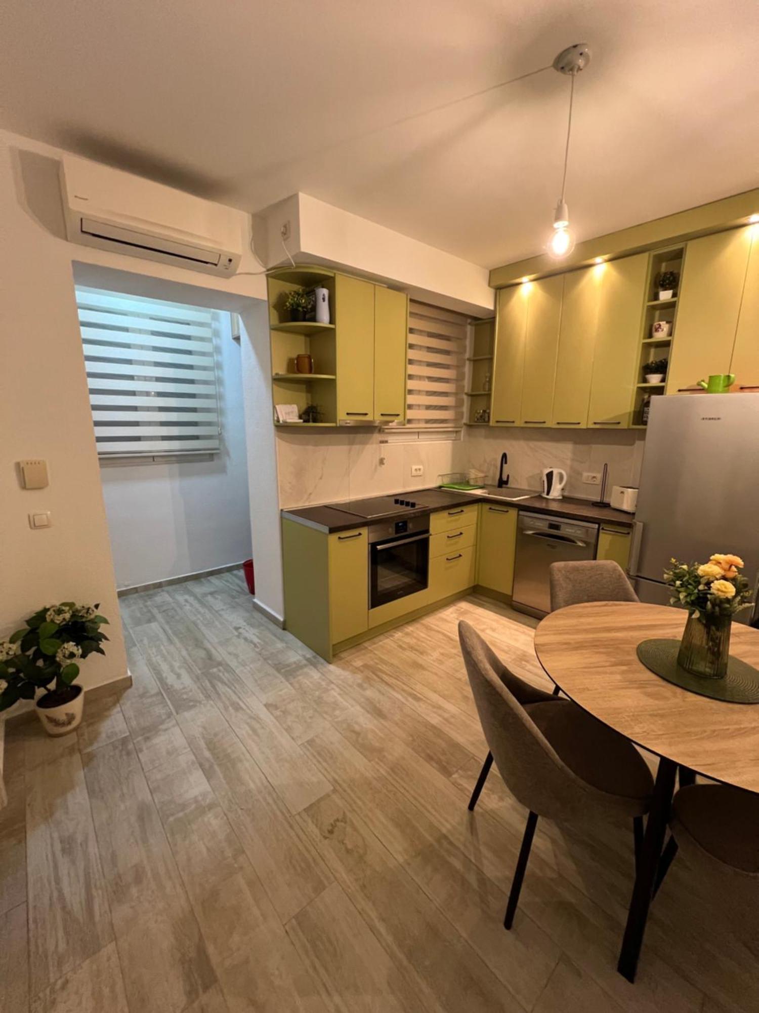 Apartament Apartman Nadja Kotor Zewnętrze zdjęcie